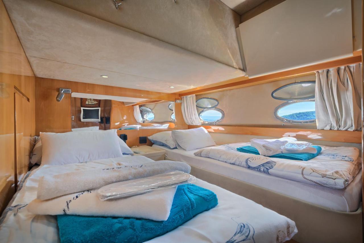 Hotel Luxury Yacht - Lex Of The Seas Split Exteriér fotografie